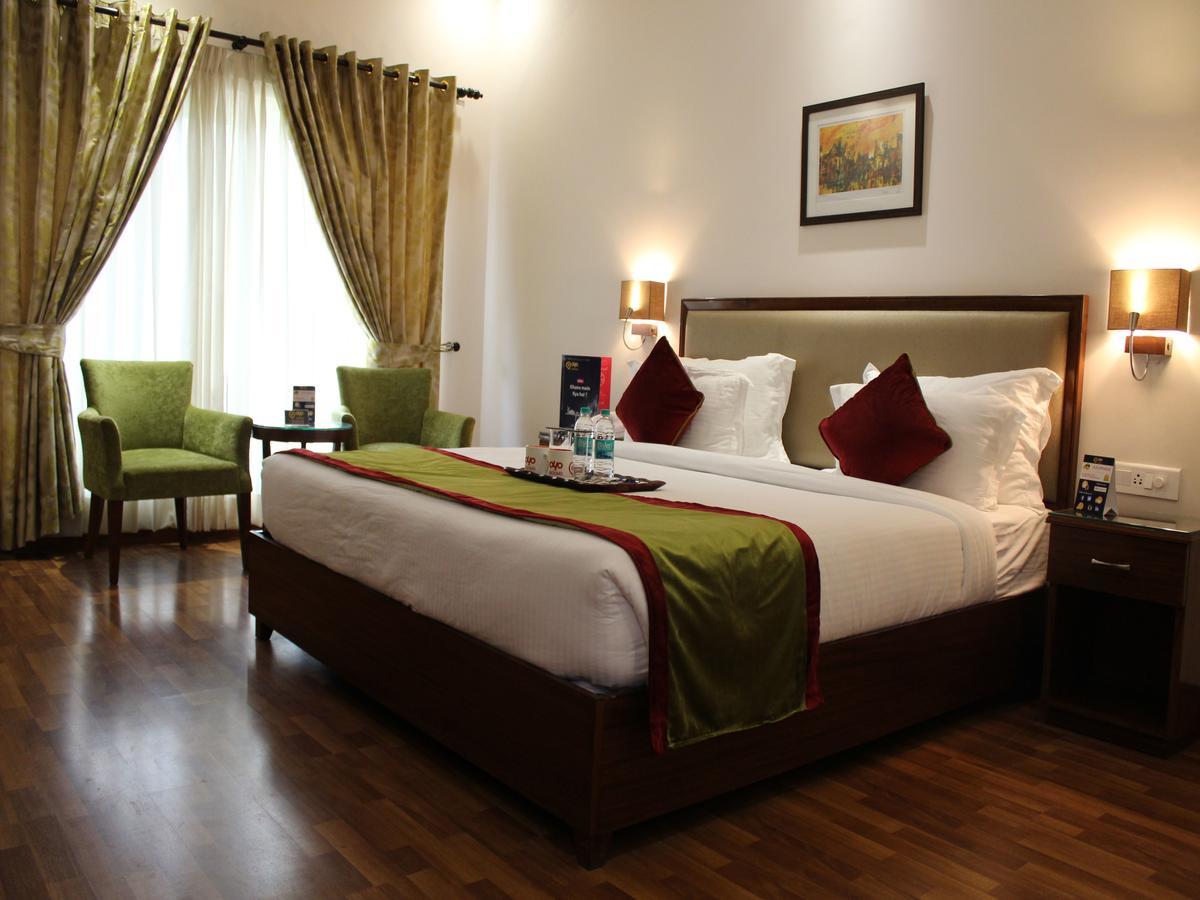 Oyo 2531 Hotel Una Comfort Misty Oak Nainital Exterior photo
